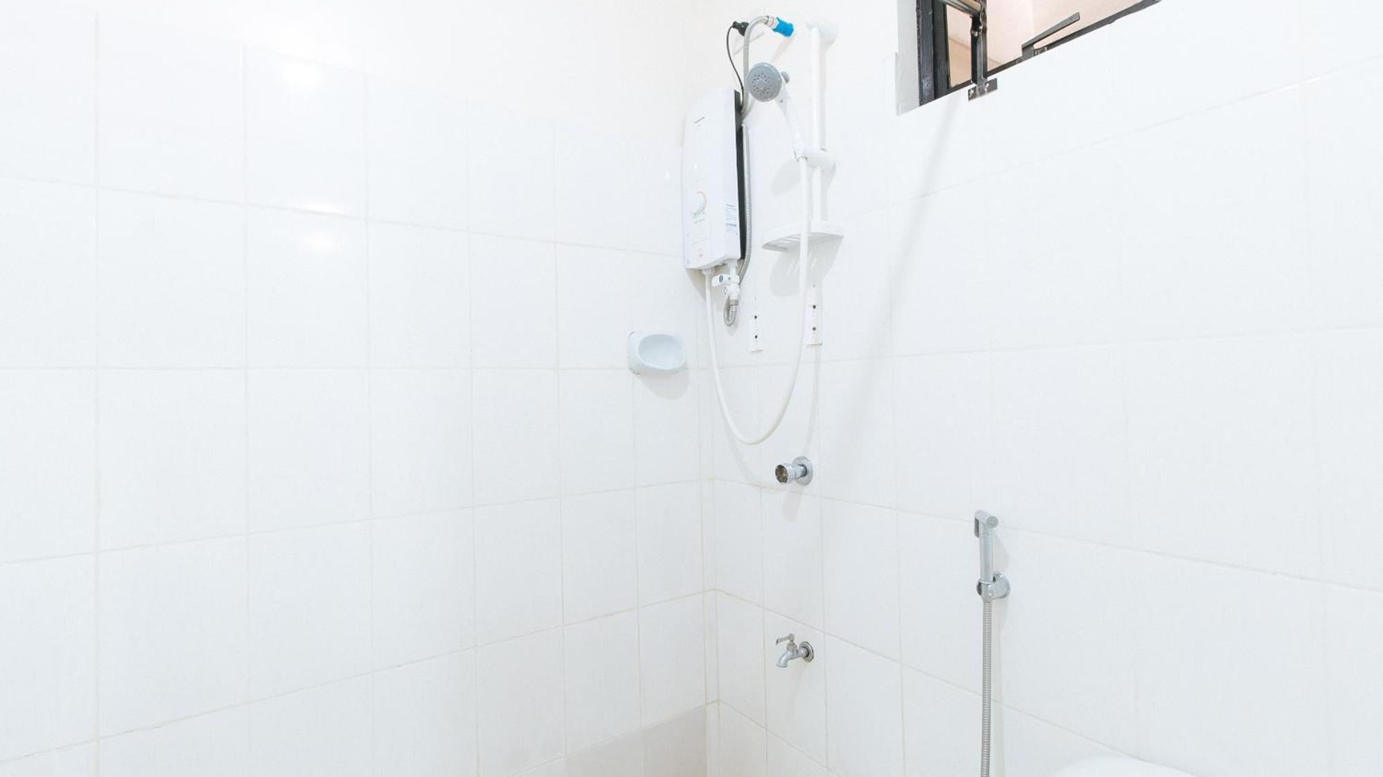 Reddoorz Near Pasay Taft Hotel Ngoại thất bức ảnh