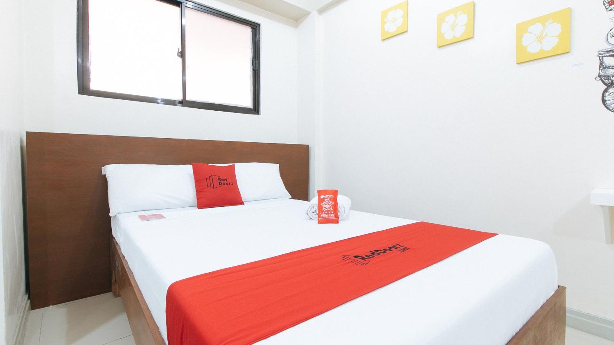 Reddoorz Near Pasay Taft Hotel Ngoại thất bức ảnh
